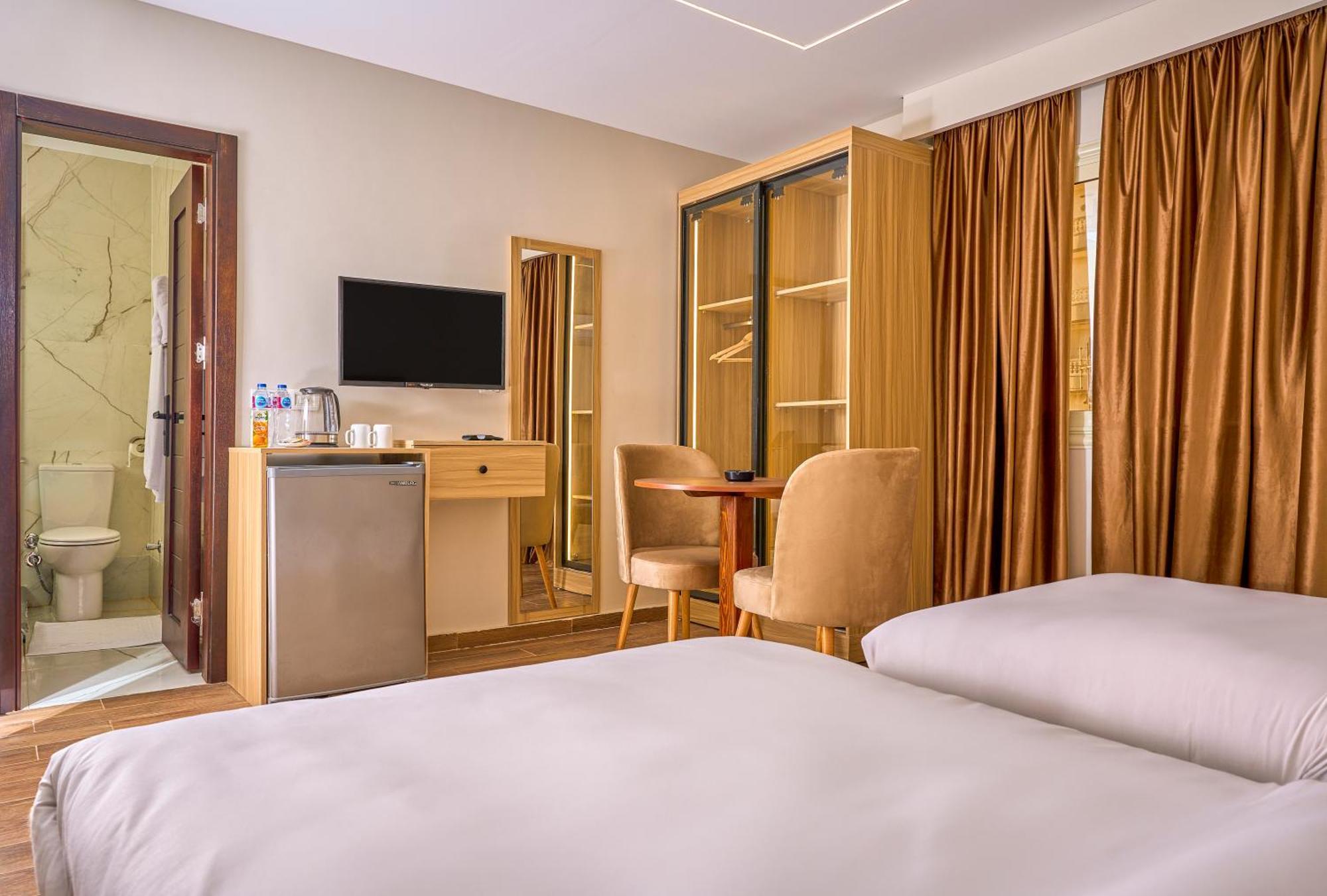 Nazlet el-Sîsi Rotana Pyramids View旅舍 外观 照片
